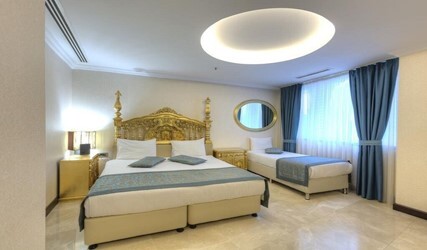Three-Bedroom Luxury Family Suite - Free Access to Spa