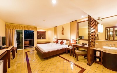 Deluxe Room Garden Wing