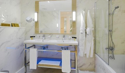 Deluxe Superior Room Pool - Garden View