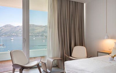 Premium Partial Sea View Room with Balcony