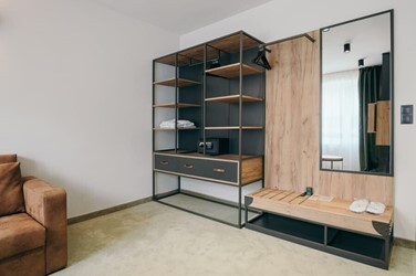 APT Apartment 6+
