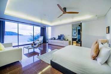 Grand Private Pool Suite