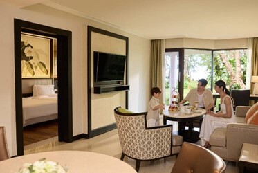 Landmark Suite