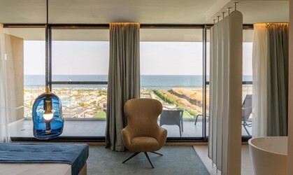 DBL Signature Sea View