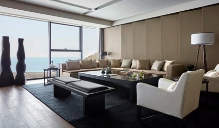 Celebrities Suite (Oceanfront View)
