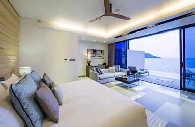 Deluxe Private Pool Suite