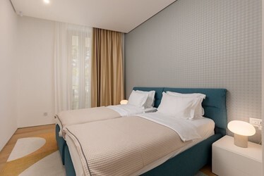 3 Bedroom Sunny Hill Line