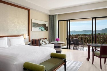 1 BR Club Ocean Suite - 1 King