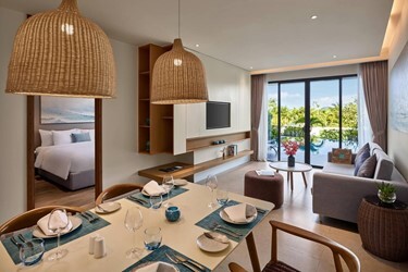 3 Bedroom Apartment Private Pool