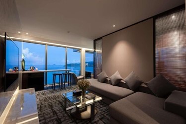 Queen Ann Suite