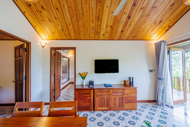 Camia Villa 2 Bedrooms with Terrace (6 pax)