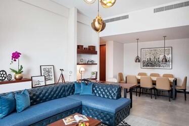 3 Bedroom Apartment with Burj Khalifa View