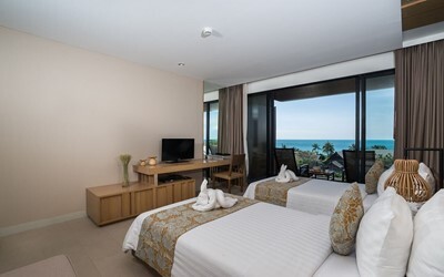 Ocean View Jacuzzi Deluxe