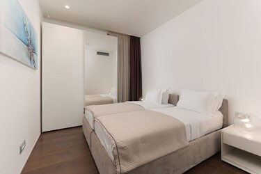 3 Bedroom Sea View Line