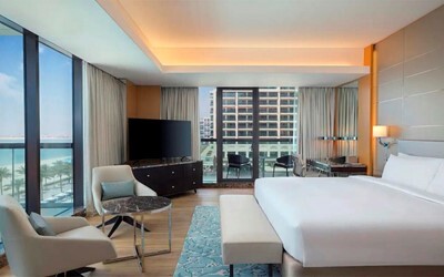 1 Bedroom King Suite with Sea View
