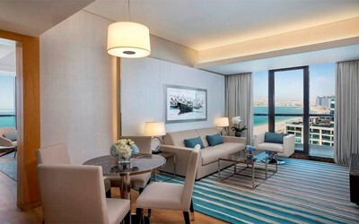 1 Bedroom King Suite with Sea View