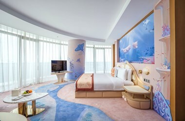 Beluga Family Ocean View Suite