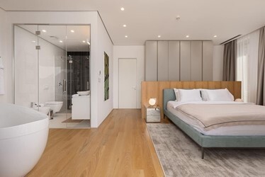 Penthouse 4 Bedroom Garden View Line