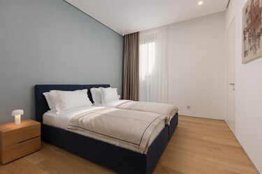 Penthouse 4 Bedroom Garden View Line