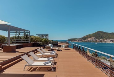 Penthouse 4 Bedroom Garden View Line
