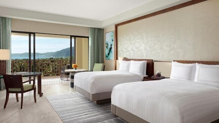 2 BR Club Ocean View Suite - 1 King & 1 Twin
