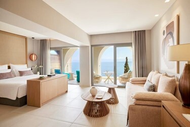 Junior Suite Bungalow with Panoramic Sea View
