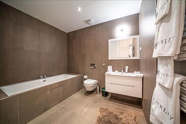 One Bedroom Garden View Line