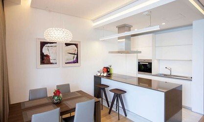 One Bedroom Sea View Line