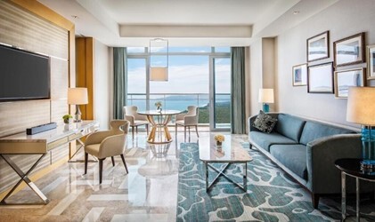 Ocean View Ambassador Queen Bed Suite