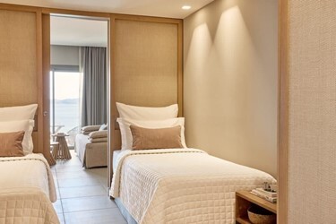 Bungalow Suite Two Bedroom with Sea View