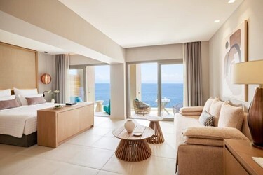 Bungalow Suite Two Bedroom with Sea View