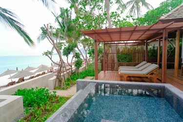 Beachfront Villa 2 Bedrooms with Private Pool