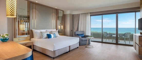 Deluxe Suite Sea View