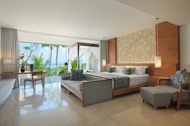Luxury Ocean View Suite