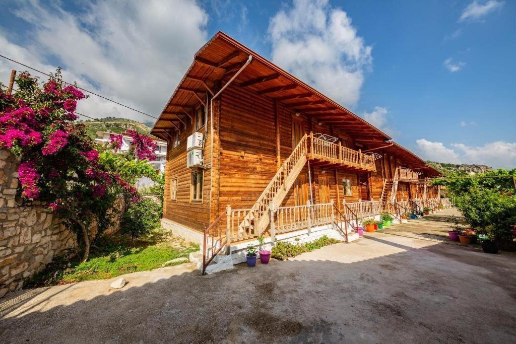 Luiza Guest House 3* фотосуреті