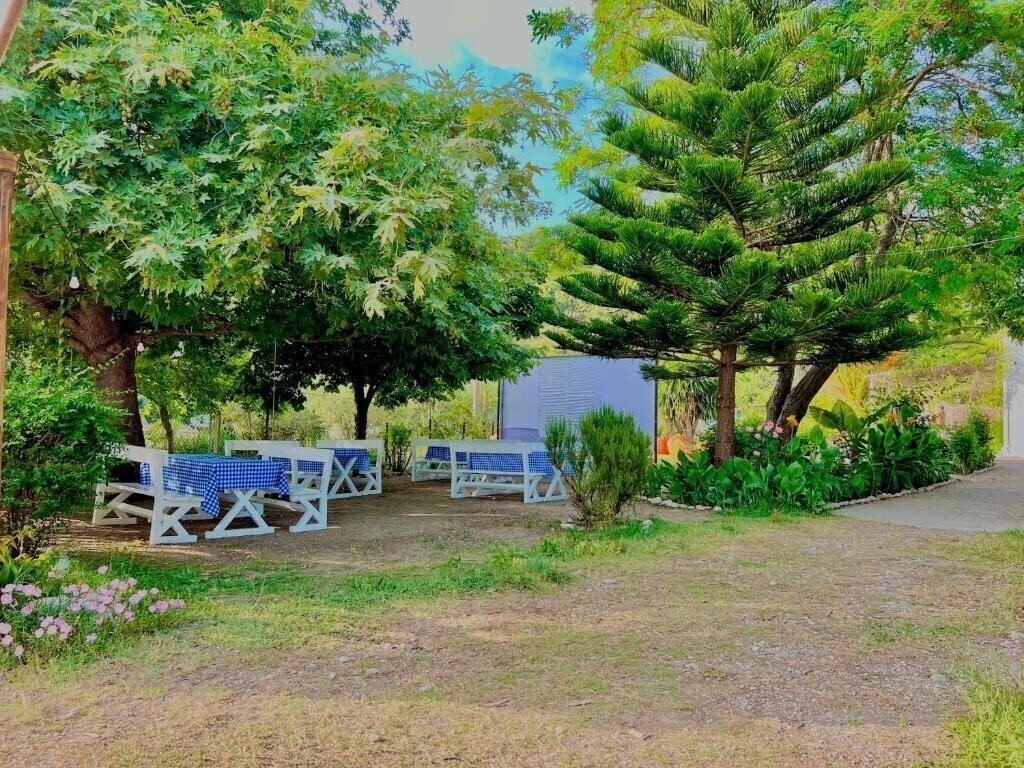 Garden Villa Naza Apt апартаменты фотосуреті