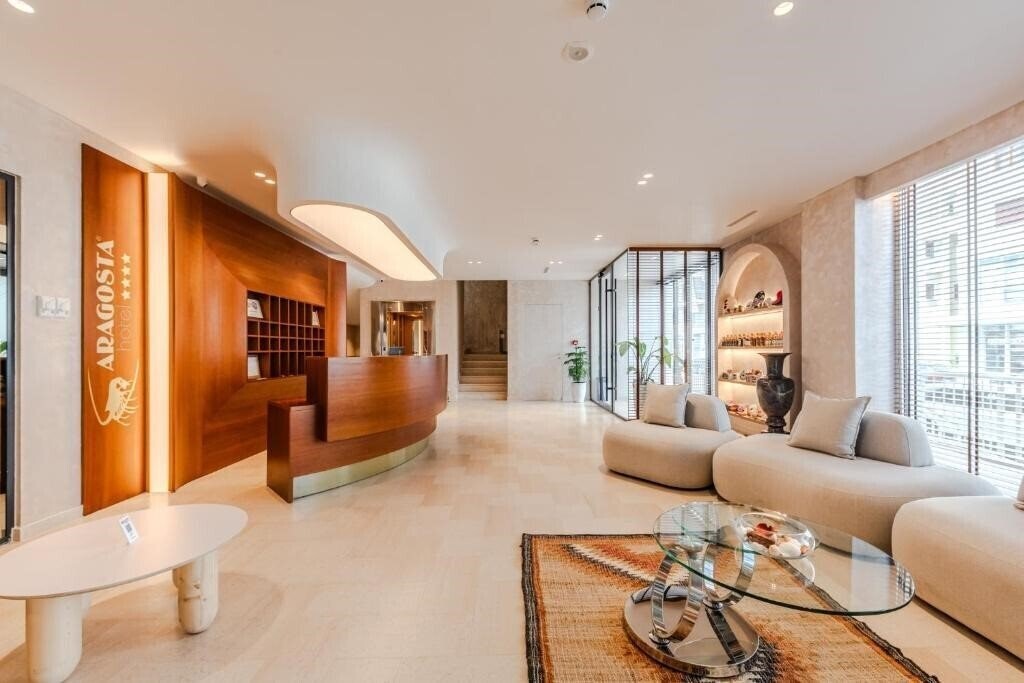 Hotel Aragosta 4* фотосуреті