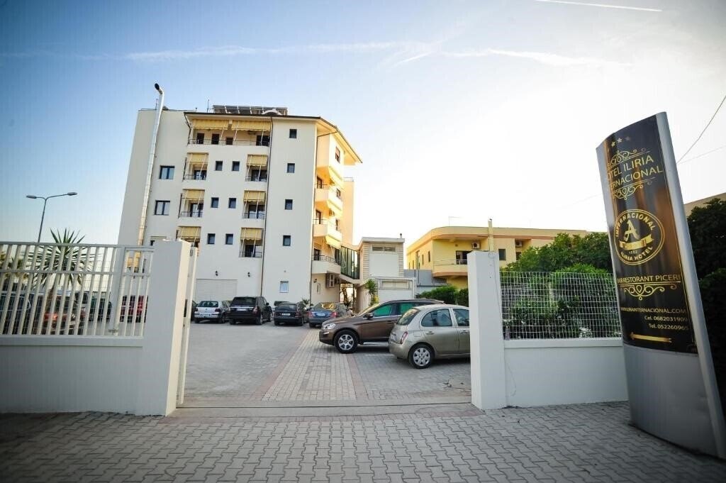 Hotel Iliria International (ex. Ilira Internacional ) 4* суреті