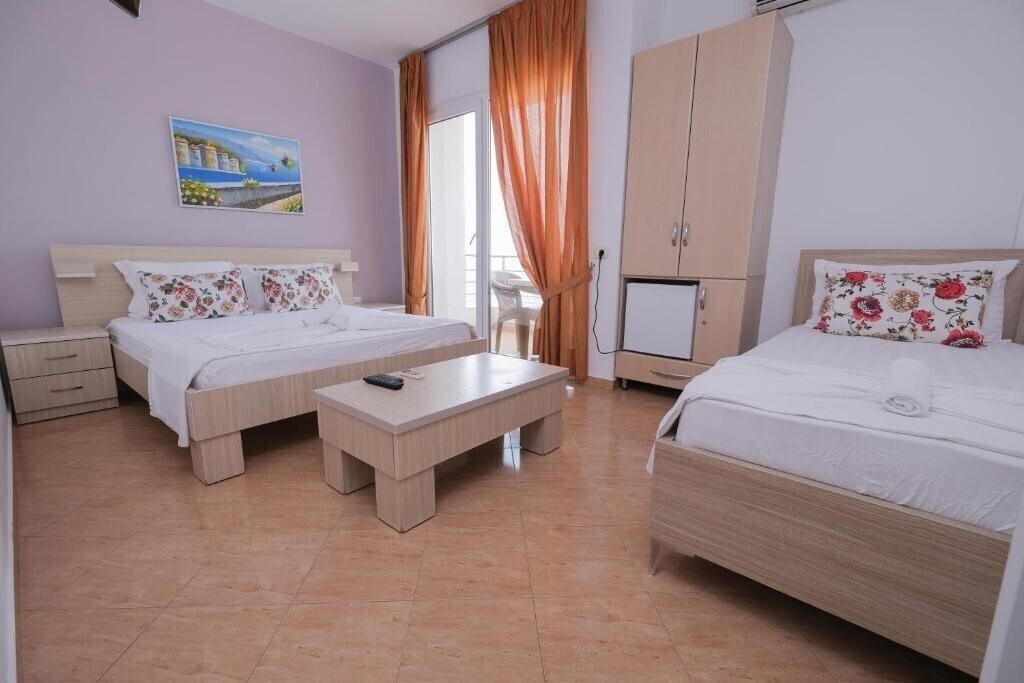 Hotel Sunshine 3* суреті