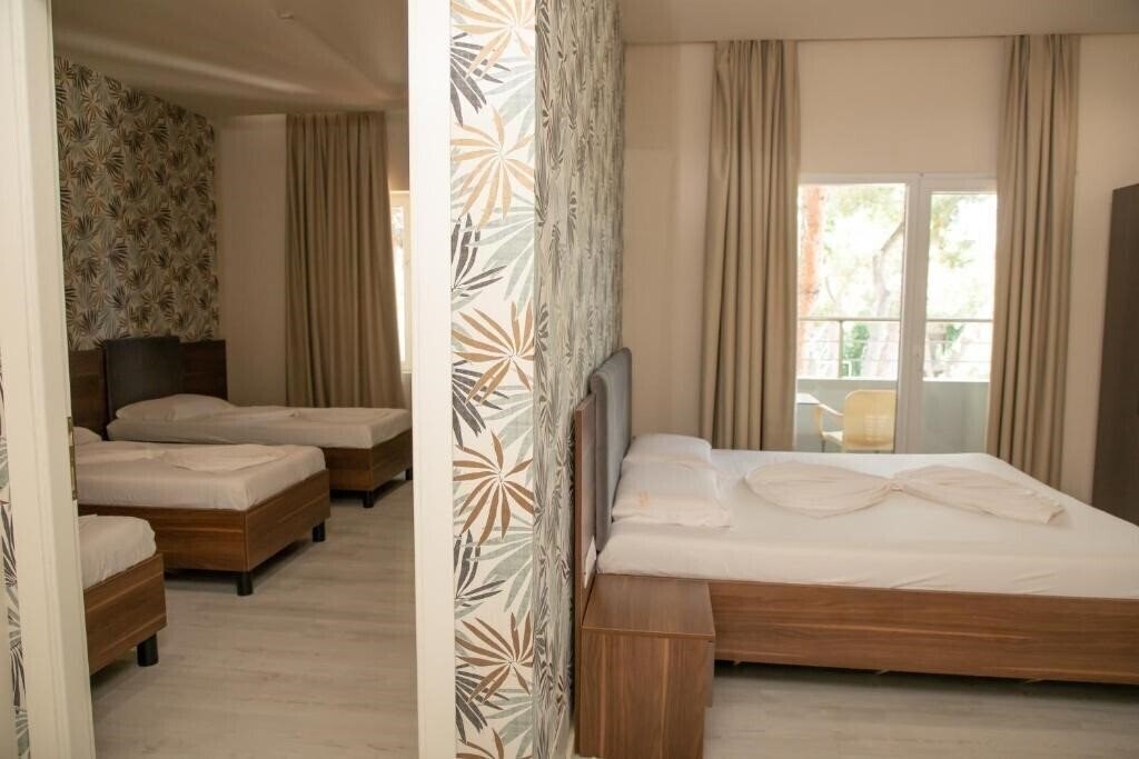 Картинка Hotel Dyrrah 4*