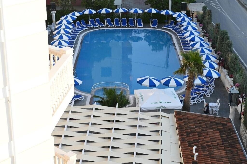 Onufri (ex. Onufri Hotel & SPA) 3* фотосуреті