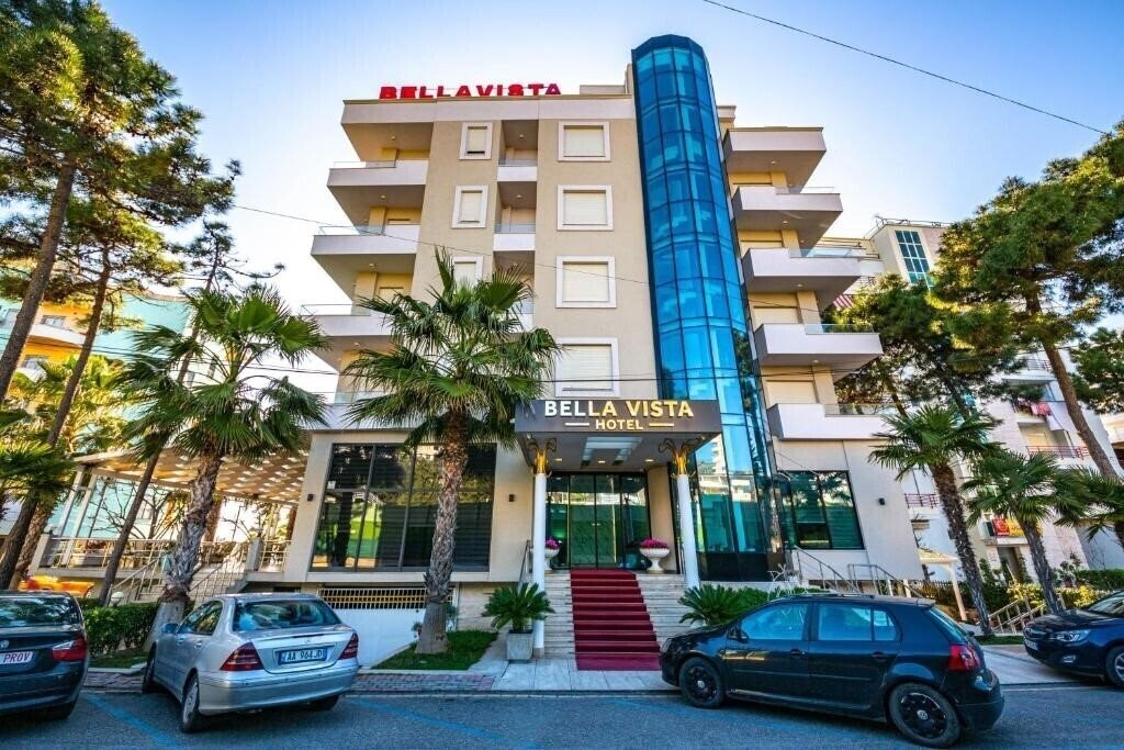 Hotel Bella Vista (ex. Hotel Bellavista) 3* қонақ үйі