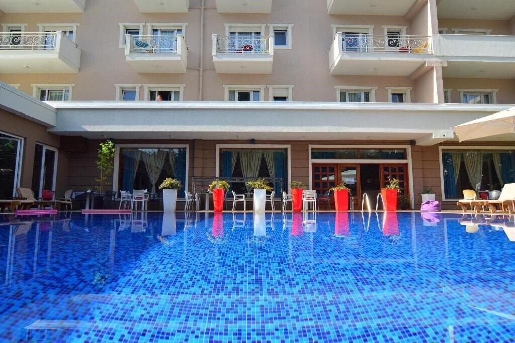 Sandy Beach Resort 4* фотосуреті