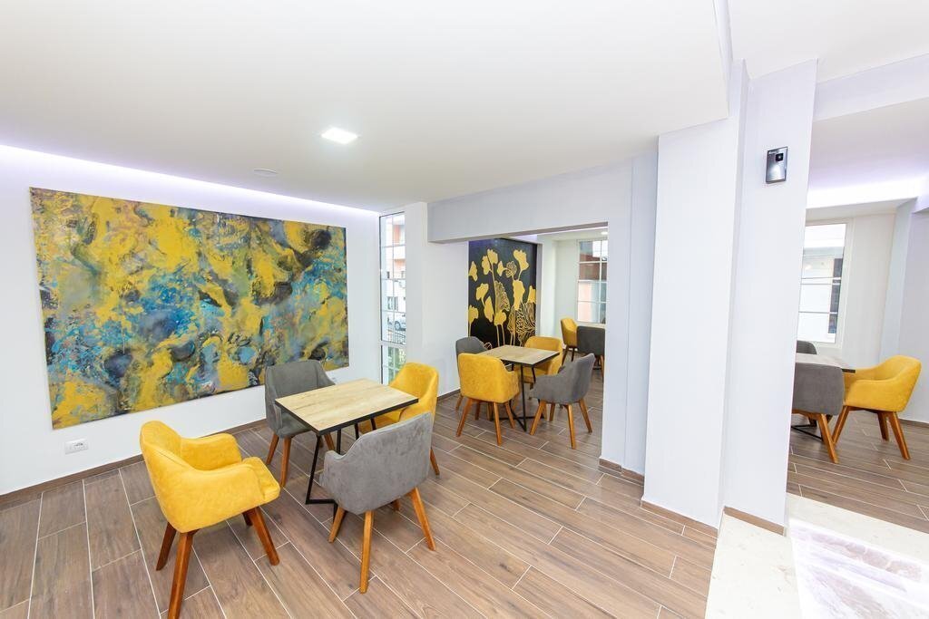 Esal 4* фотосуреті