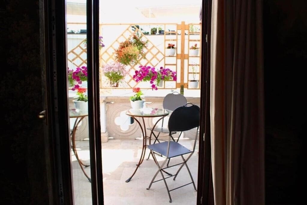 Hotel Boutique Vila 8 4* суреті