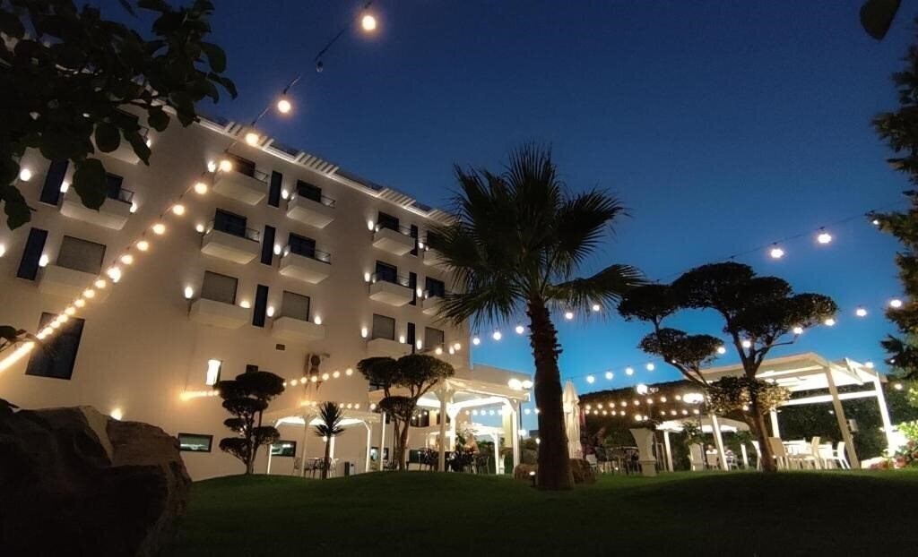 Фото Hotel Delta Premium & Events (ex. Delta Hotel & Events) 4*