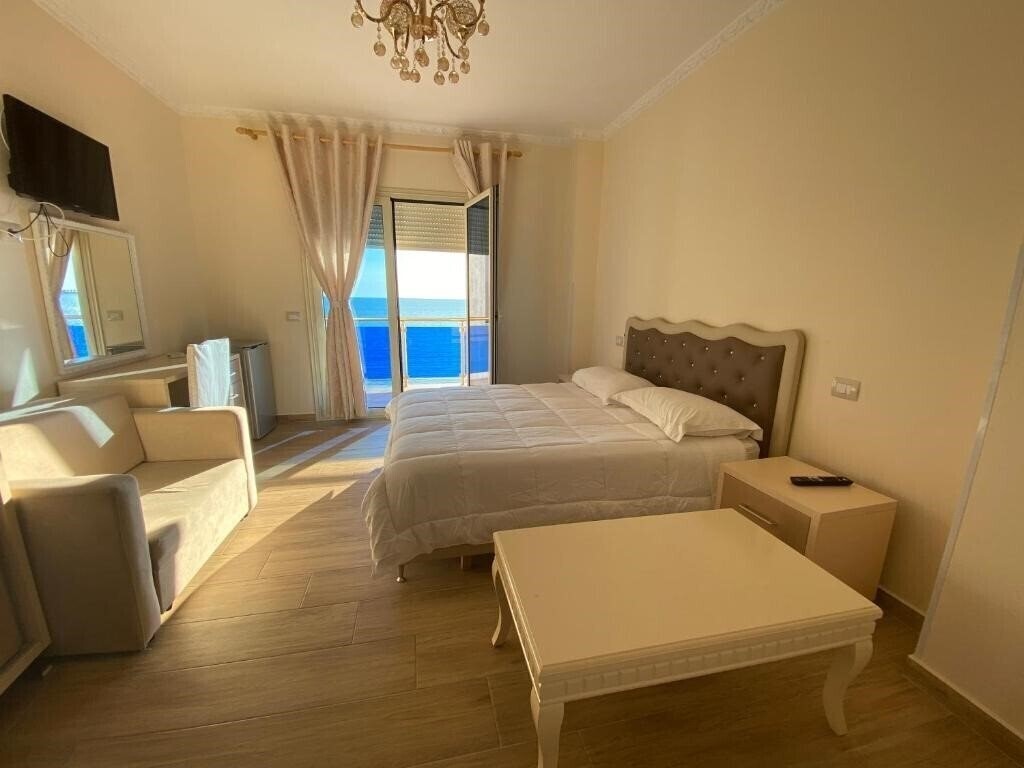 Hotel 3 Vellezerit 4* қонақ үйі