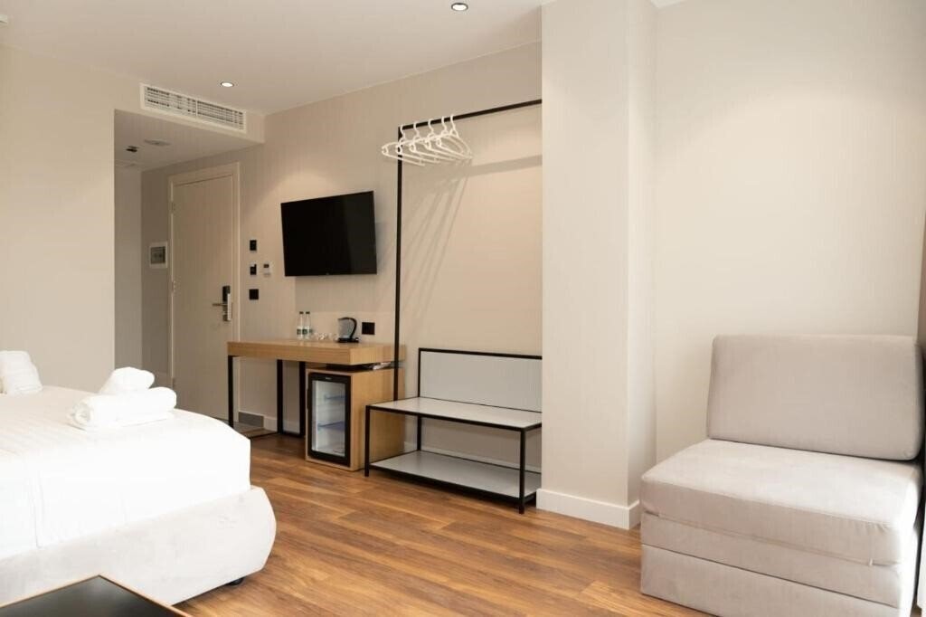 Отель Bounty 4*