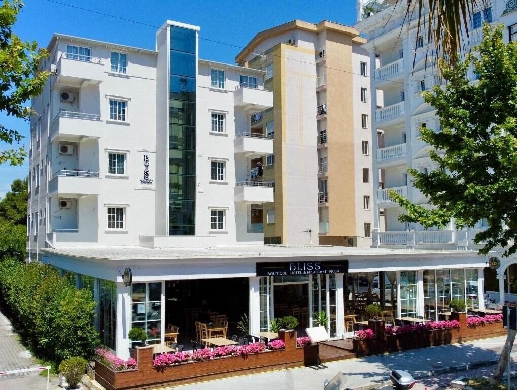 Фото Bliss Boutique Hotel 3*