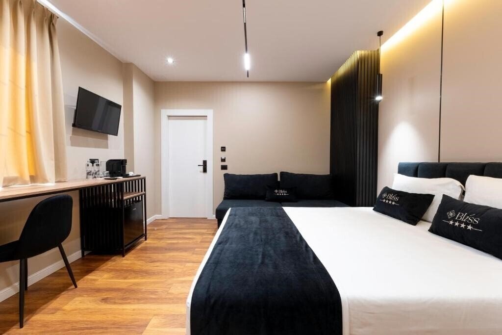 Bliss Boutique Hotel 3* суреті
